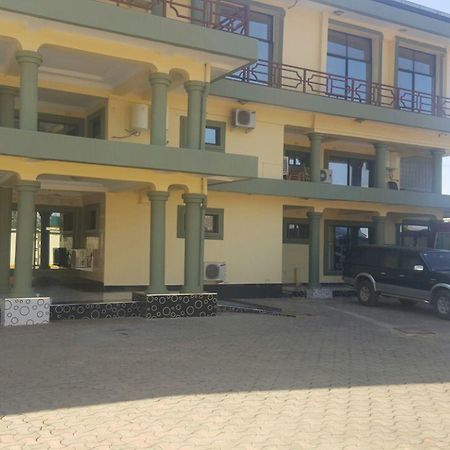 The Prince Charles Hotel Lusaka Extérieur photo